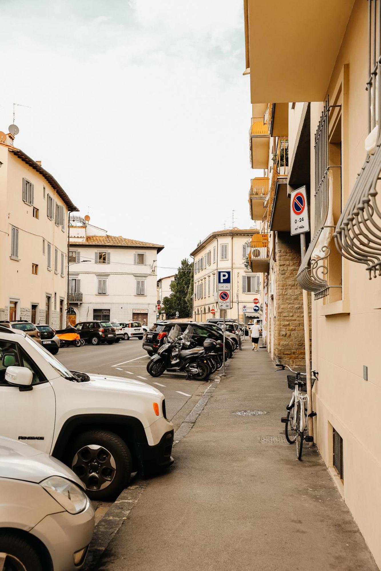 Modern In The Heart Of Appartamento